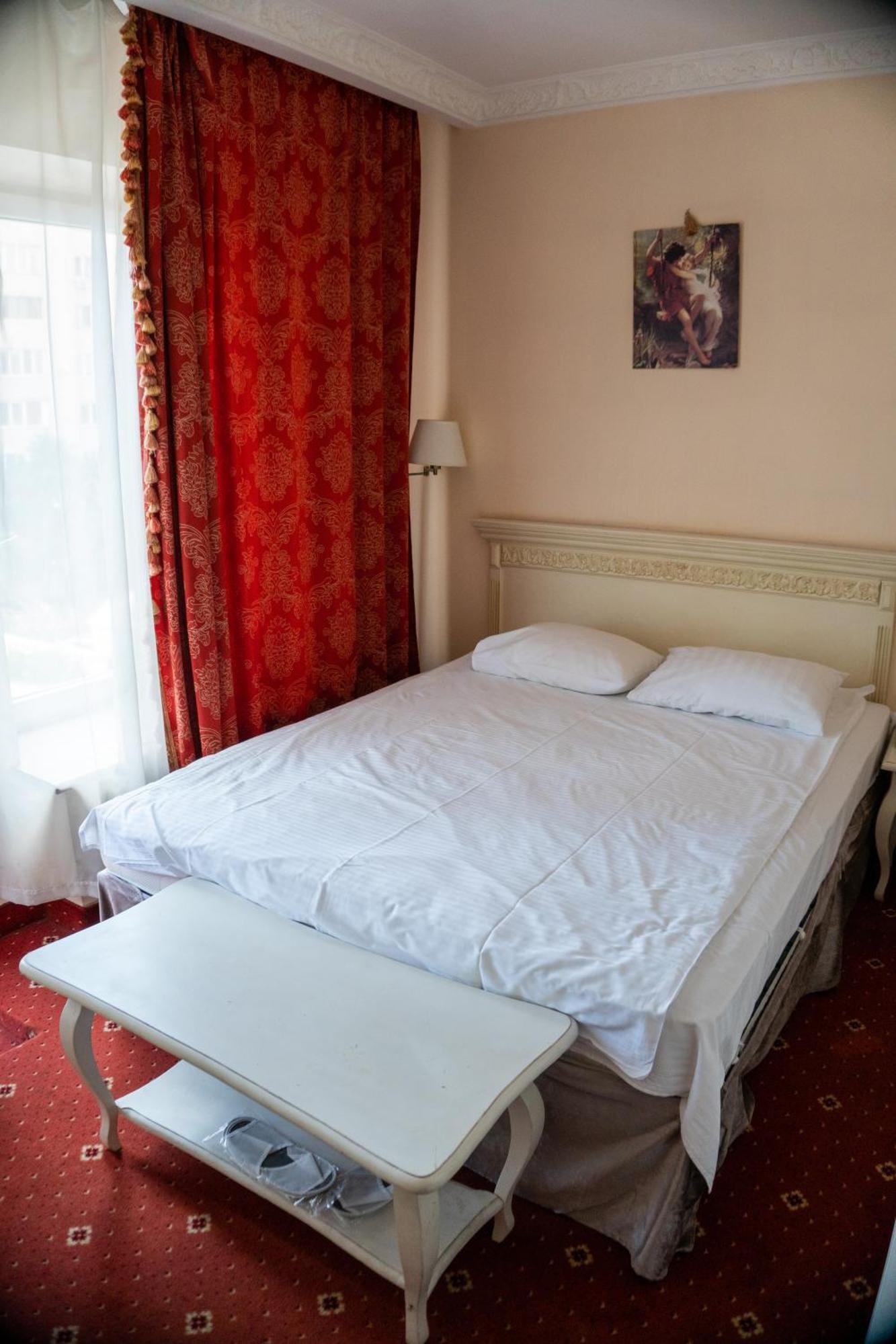 Royal City Hotel Kiev Eksteriør billede