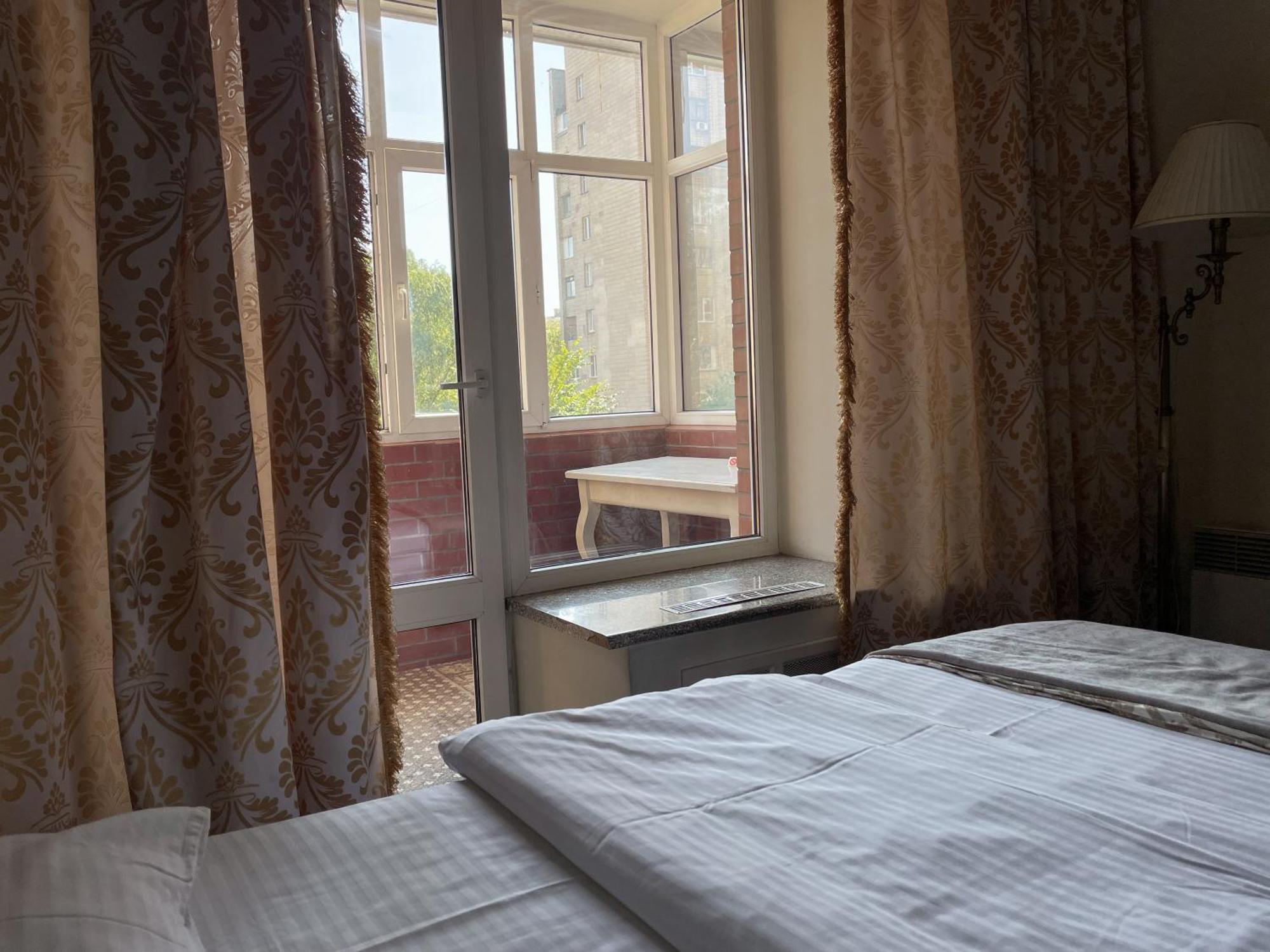 Royal City Hotel Kiev Værelse billede