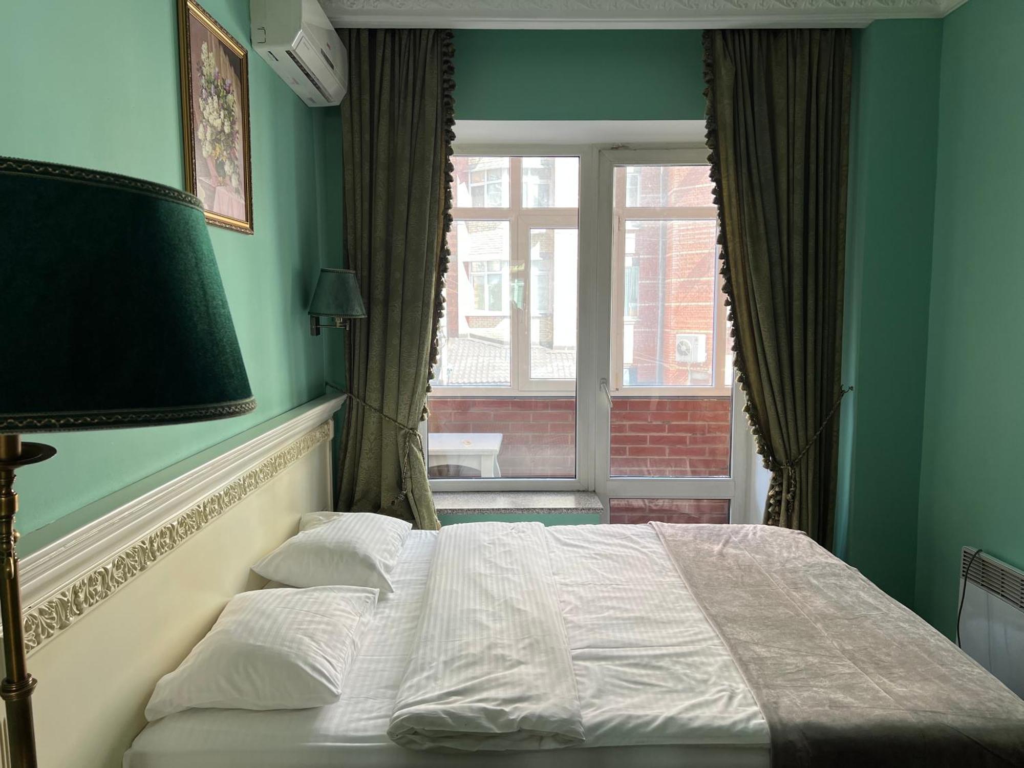 Royal City Hotel Kiev Eksteriør billede