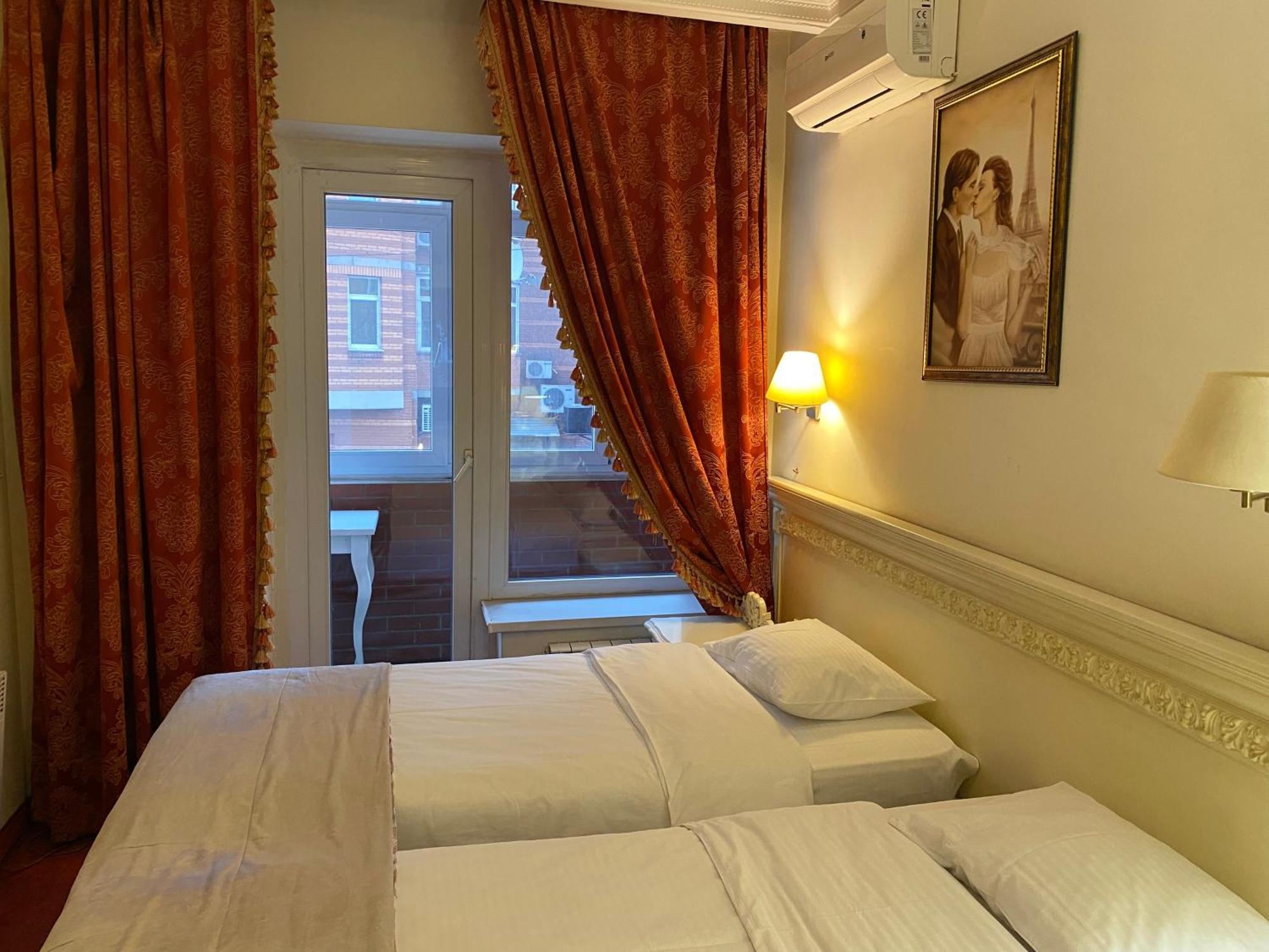 Royal City Hotel Kiev Eksteriør billede