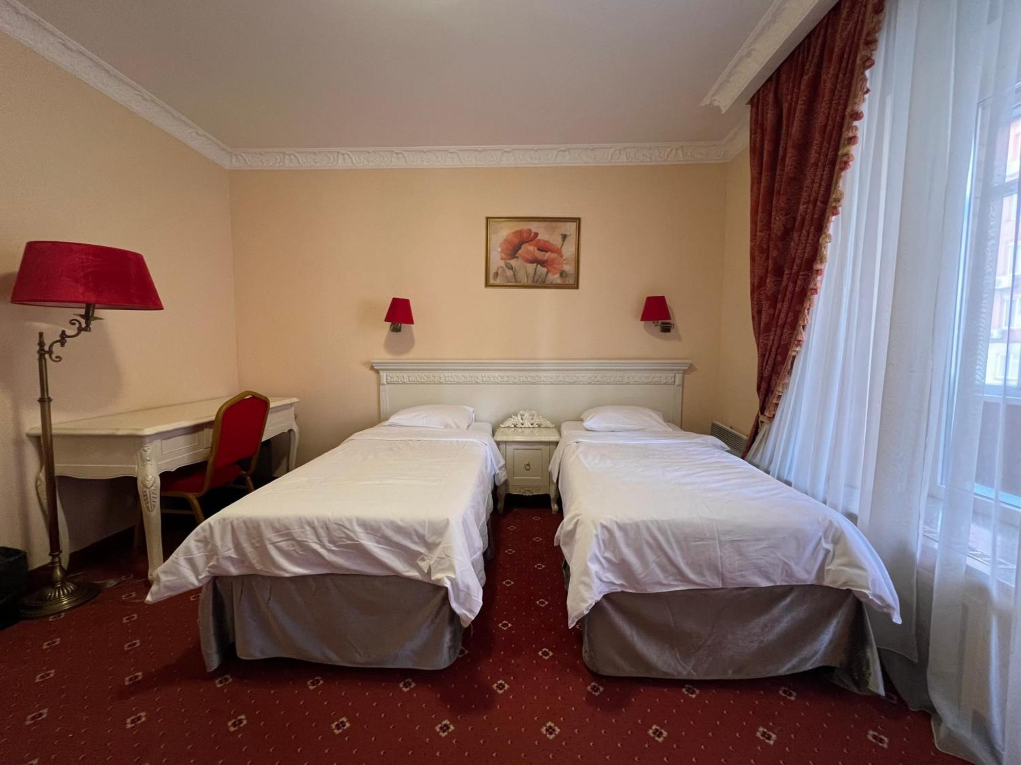 Royal City Hotel Kiev Eksteriør billede